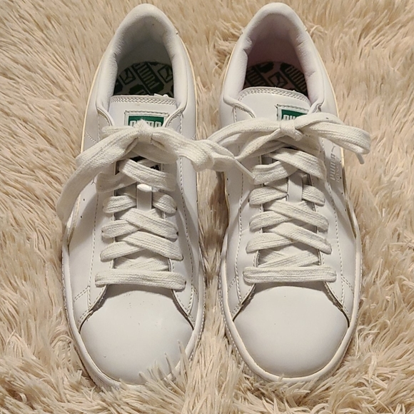 Puma - Picture 2 of 4